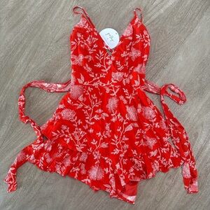 Princess Polly Romper